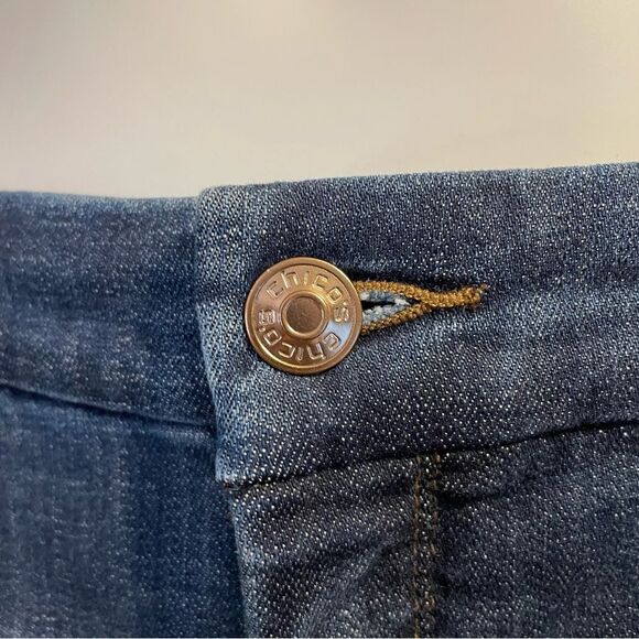 Chico's So Slimming Girlfriend Slim Leg Cropped Capri Jeans Size 0.5R or 6R - Picture 4 of 8